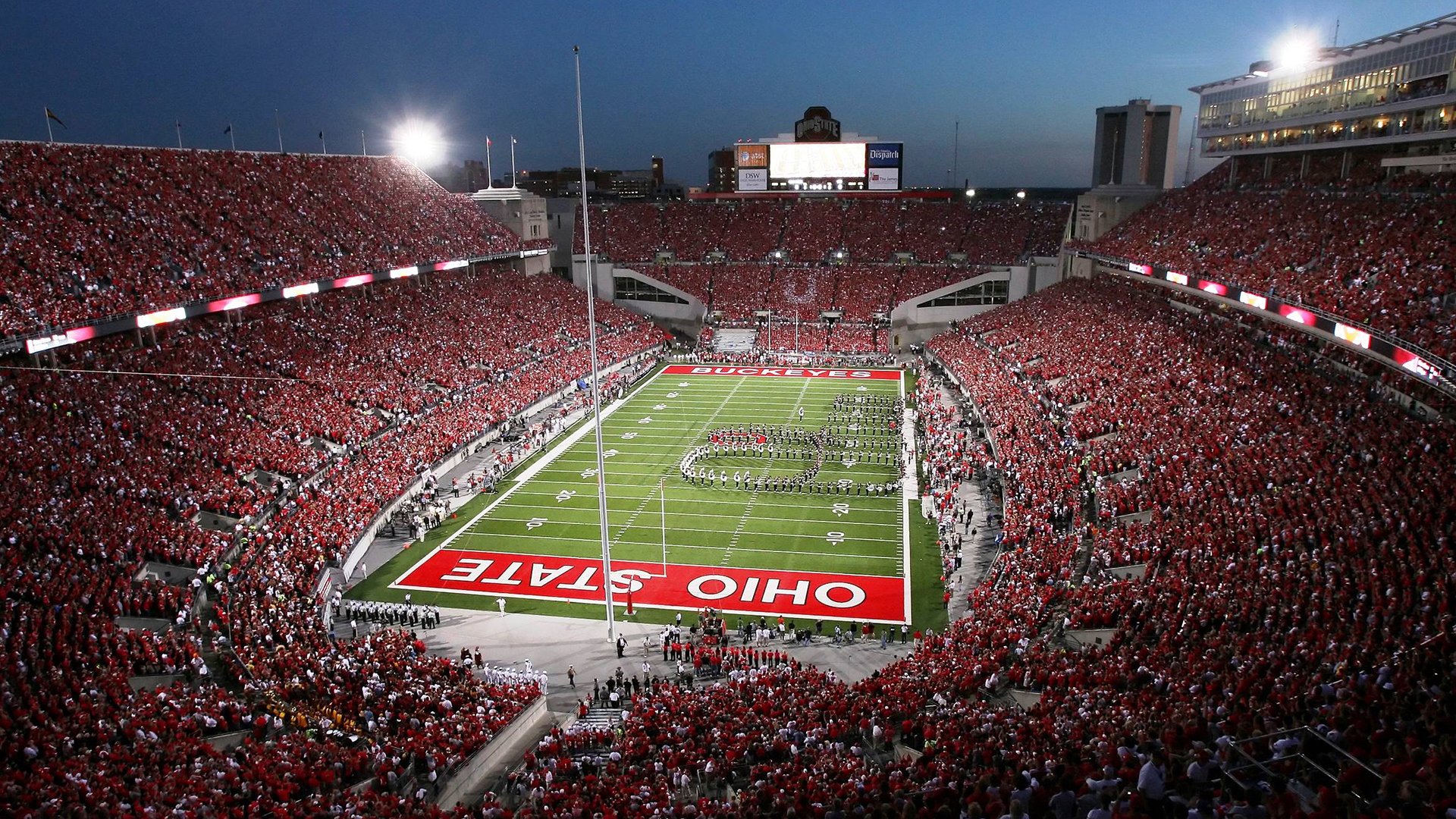 温网鏖战美网，德约科维奇点燃赛场的永恒火焰